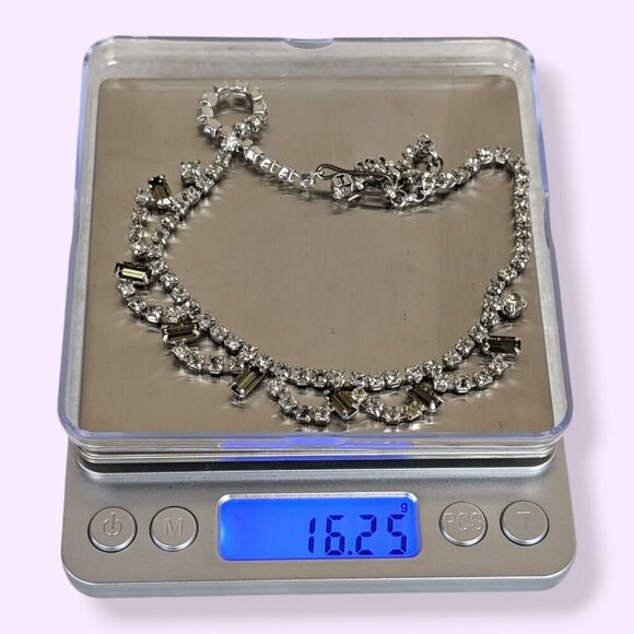 Vintage Rhinestone Fanning Baguette Necklace - Picture 6 of 6